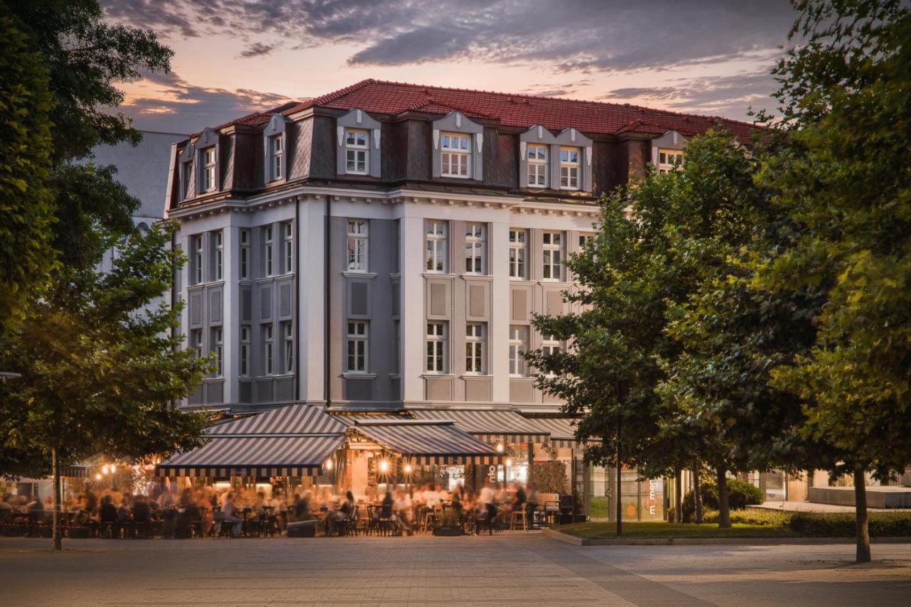 Hotel Splendid Plevna Kültér fotó